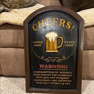 Looking for that Christmas gift!!!Cheers Beer Mug Wall Art